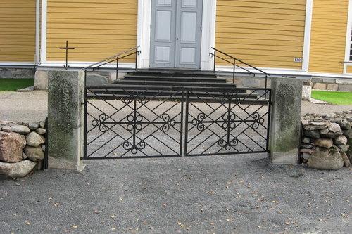 Vetelin kirkon pääovi